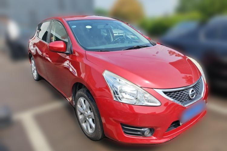 Used Nissan Tiida 2011 1.6L CVT Comfort Model Front Right 45 Deg