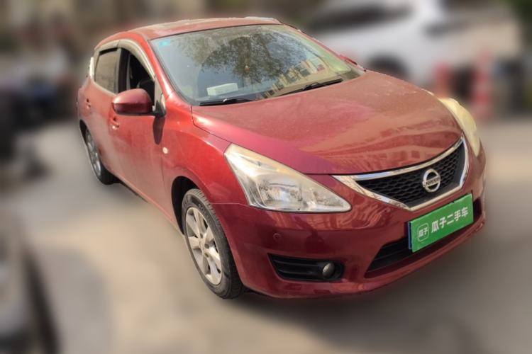 Used Nissan Tiida 2011 1.6L CVT Smart Version Front Right 45 Deg