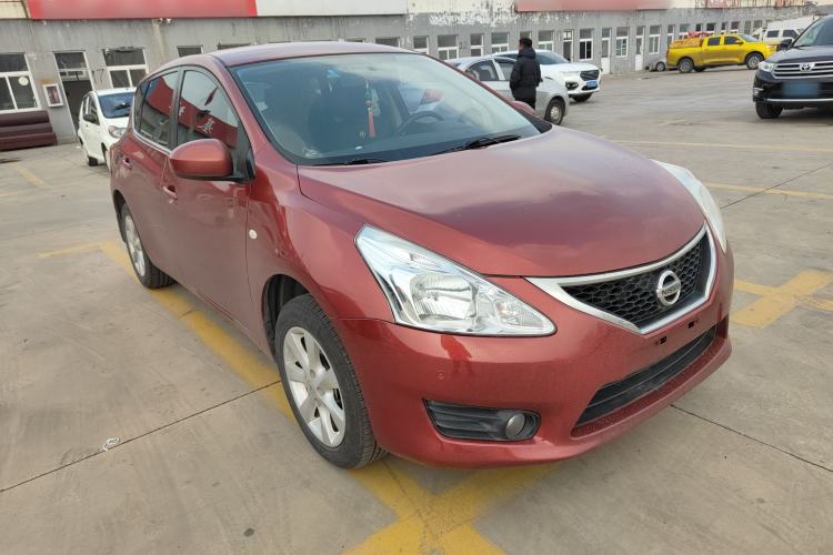 Used Nissan Tiida 2011 1.6L CVT Comfort Model Front Right 45 Deg