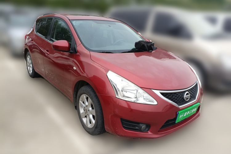 Used Nissan Tiida 2011 1.6L Manual Smart Version Front Right 45 Deg