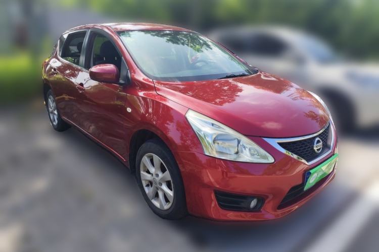 Used Nissan Tiida 2011 1.6L CVT Comfort Model Front Right 45 Deg