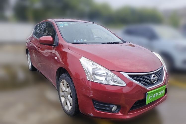 Used Nissan Tiida 2011 1.6L CVT Comfort Model Front Right 45 Deg