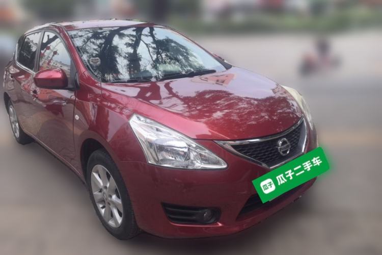 Used Nissan Tiida 2011 1.6L CVT Smart Version Front Right 45 Deg