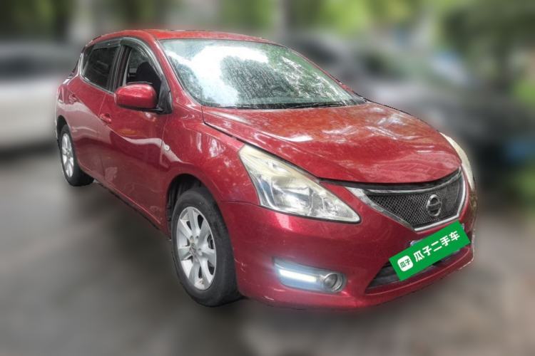 Used Nissan Tiida 2011 1.6L CVT Smart Version Front Right 45 Deg