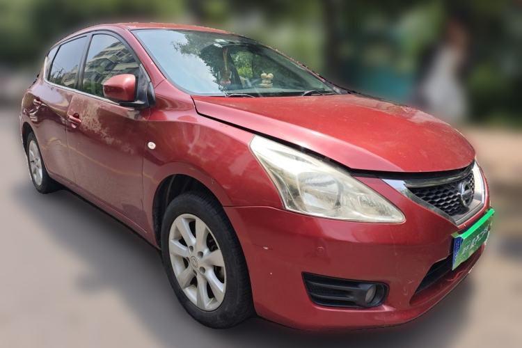 Used Nissan Tiida 2011 1.6L Manual Smart Version Front Right 45 Deg