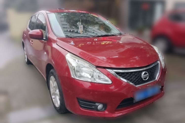 Used Nissan Tiida 2011 1.6L CVT Comfort Model Front Right 45 Deg