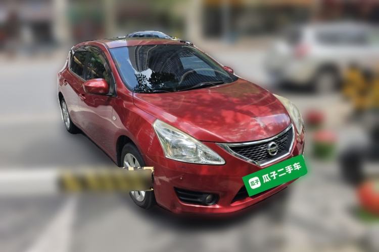 Used Nissan Tiida 2011 1.6L CVT Smart Version Front Right 45 Deg