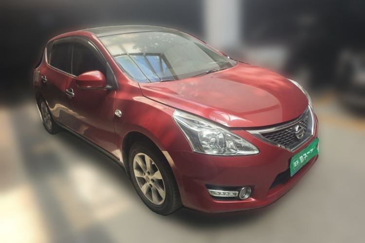 Used Nissan Tiida 2011 1.6L CVT Smart Version Front Right 45 Deg