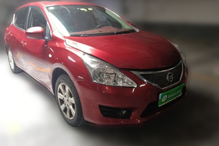 Used Nissan Tiida 2011 1.6L Manual Smart Version Front Right 45 Deg