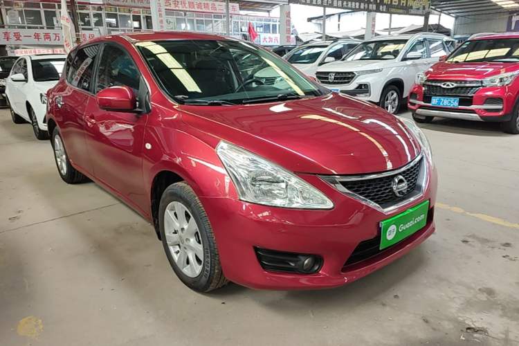 Used Nissan Tiida 2011 1.6L CVT Comfort Model Front Right 45 Deg