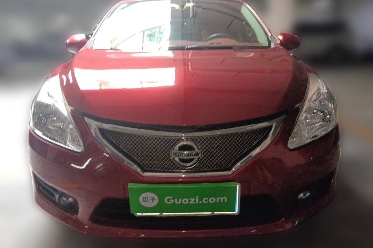 Used Nissan Tiida 2011 1.6L Manual Smart Version Front