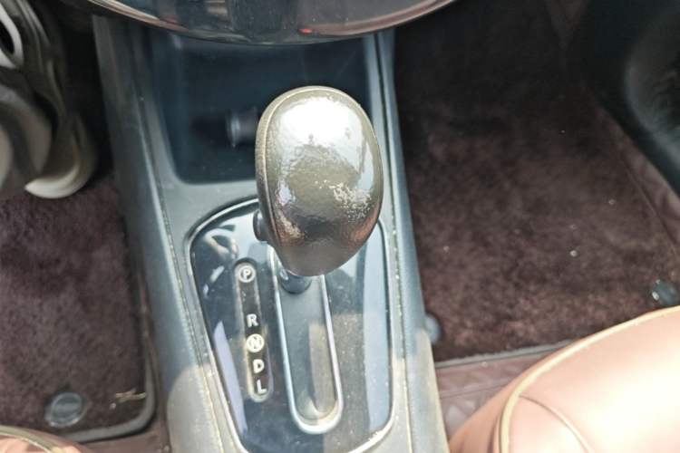 Used Nissan Tiida 2011 1.6L CVT Comfort Model Gear Lever