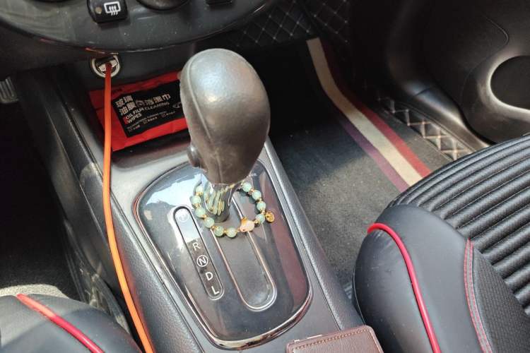Used Nissan Tiida 2011 1.6L CVT Comfort Model Gear Lever
