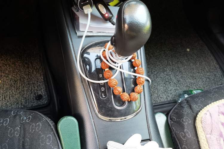 Used Nissan Tiida 2011 1.6L CVT Comfort Model Gear Lever