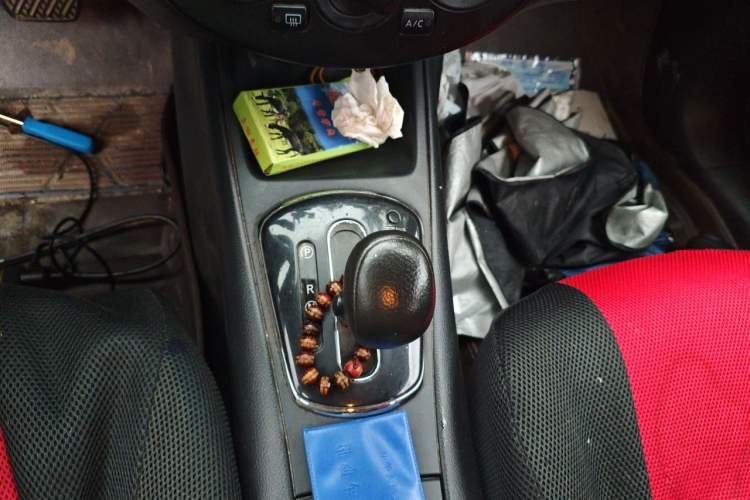 Used Nissan Tiida 2011 1.6L CVT Comfort Model Gear Lever