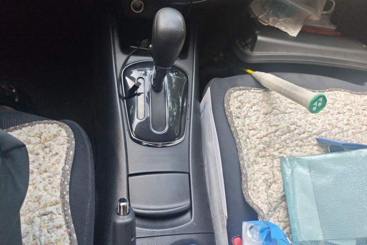 Used Nissan Tiida 2011 1.6L CVT Comfort Model Gear Lever