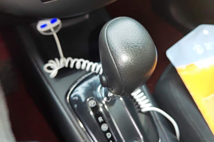 Used Nissan Tiida 2011 1.6L CVT Comfort Model Gear Lever