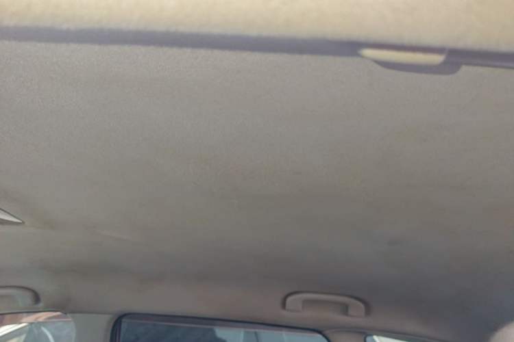 Used Nissan Tiida 2011 1.6L CVT Comfort Model Headliner
