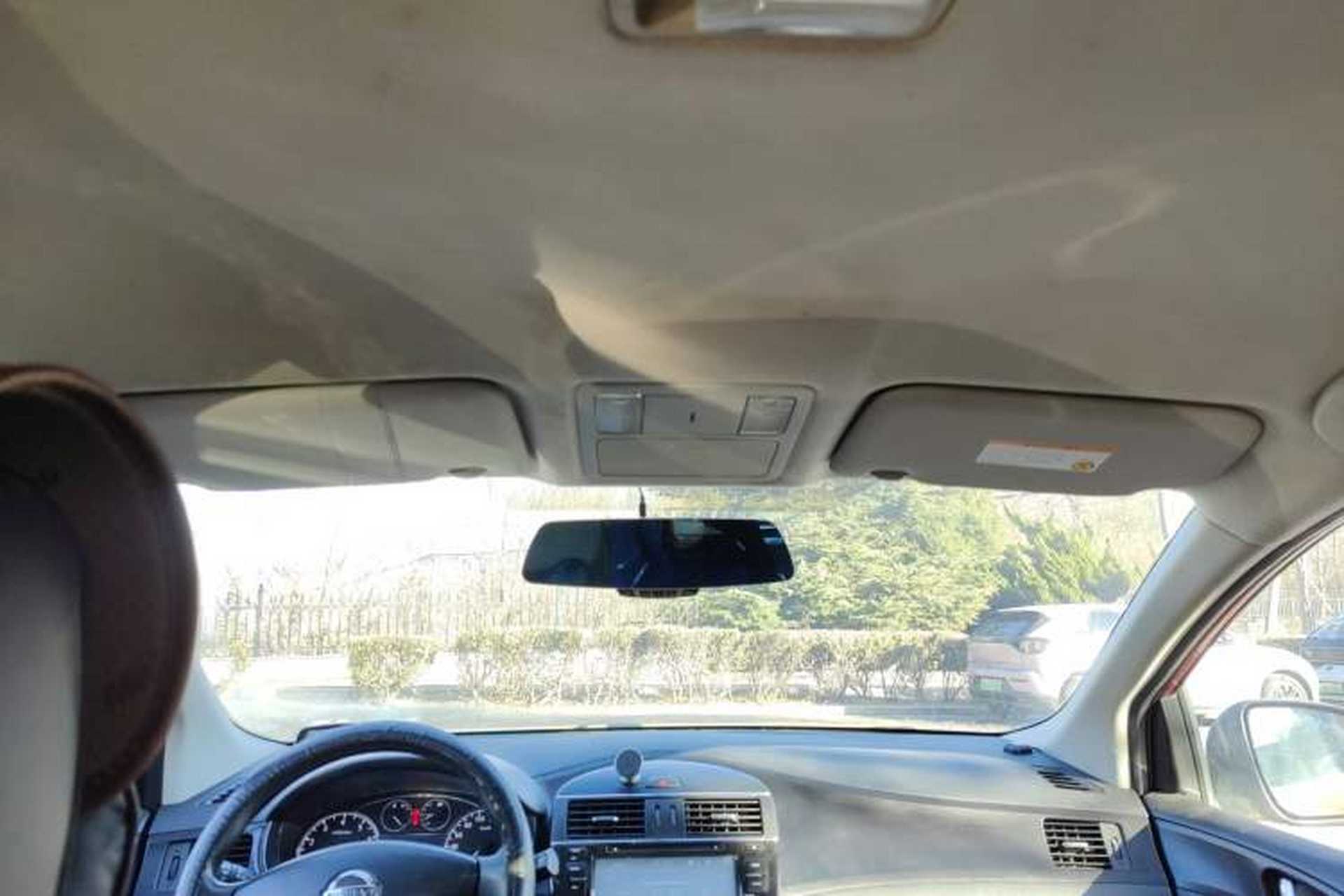 Used Nissan Tiida 2011 1.6L CVT Comfort Model Headliner