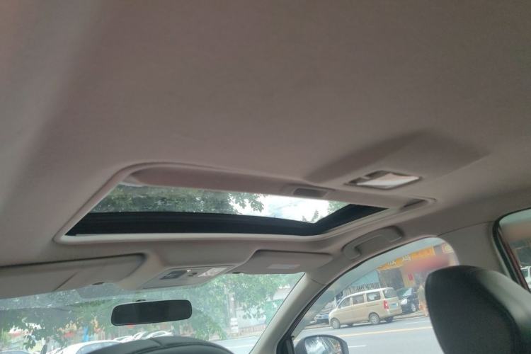 Used Nissan Tiida 2011 1.6L CVT Smart Version Headliner