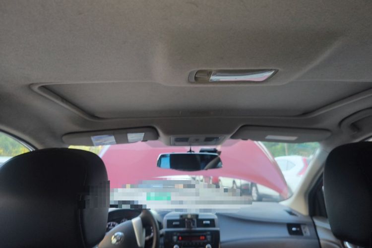 Used Nissan Tiida 2011 1.6L CVT Smart Version Headliner