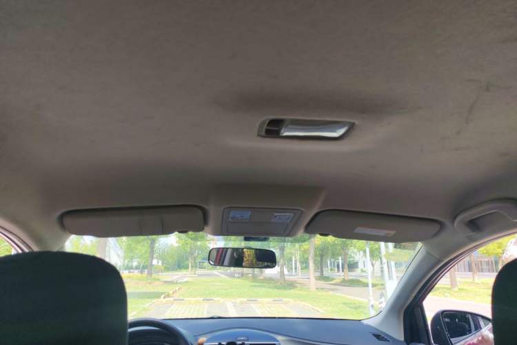 Used Nissan Tiida 2011 1.6L CVT Comfort Model Headliner