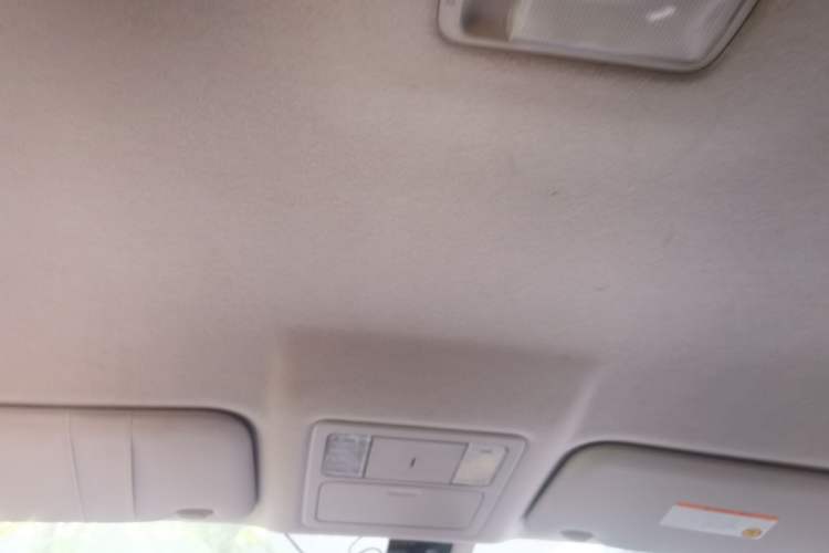 Used Nissan Tiida 2011 1.6L CVT Comfort Model Headliner