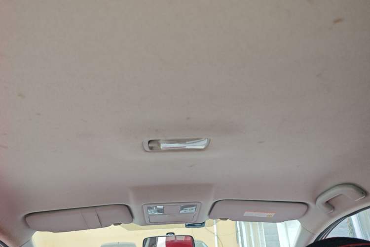 Used Nissan Tiida 2011 1.6L CVT Comfort Model Headliner