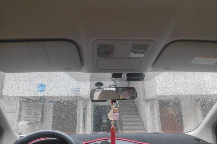 Used Nissan Tiida 2011 1.6L CVT Comfort Model Headliner