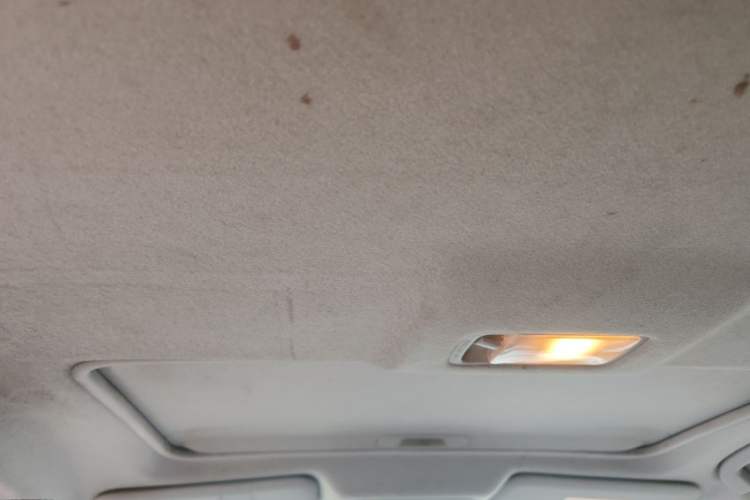 Used Nissan Tiida 2011 1.6L CVT Smart Version Headliner