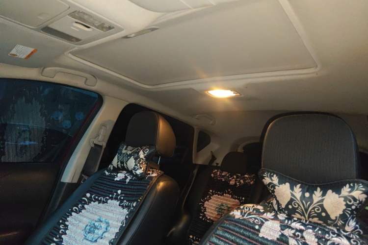 Used Nissan Tiida 2011 1.6L Manual Smart Version Headliner