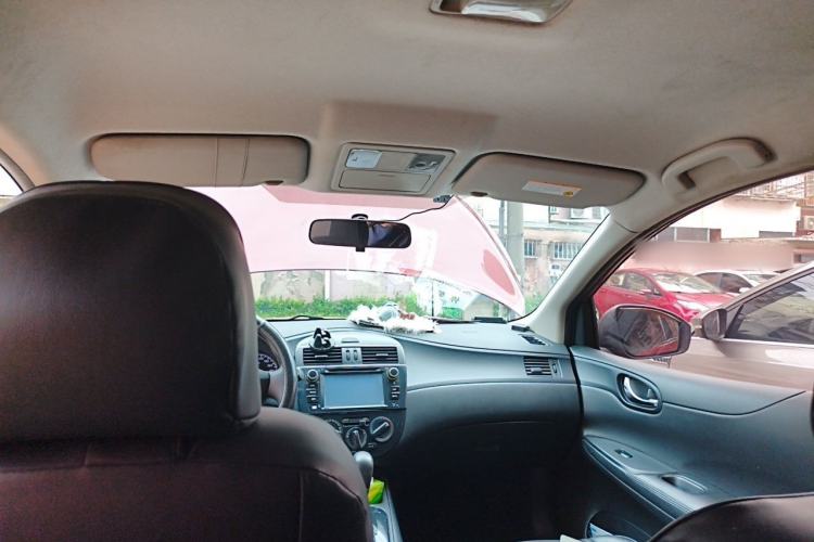 Used Nissan Tiida 2011 1.6L CVT Comfort Model Headliner