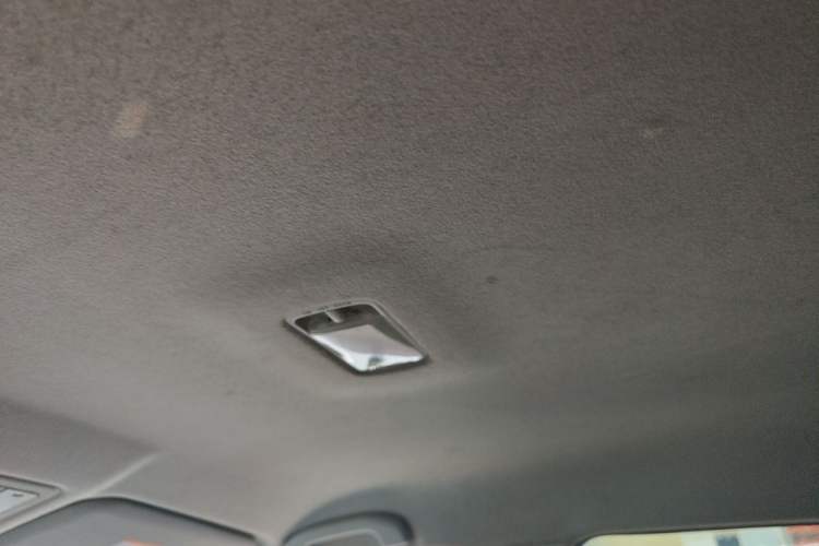 Used Nissan Tiida 2011 1.6L CVT Comfort Model Headliner
