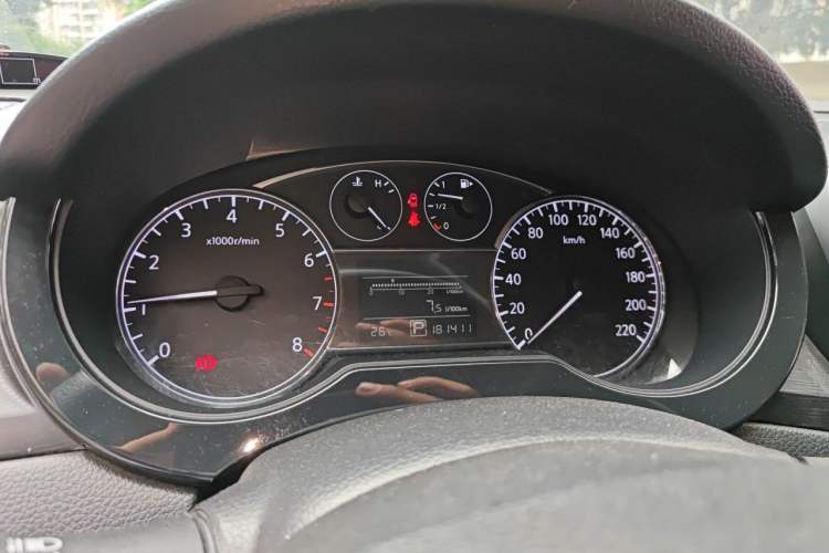 Used Nissan Tiida 2011 1.6L CVT Smart Version Instrument Cluster