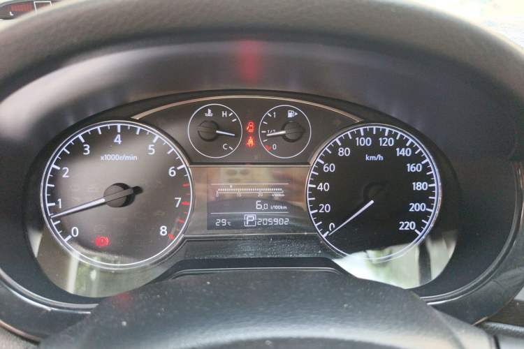 Used Nissan Tiida 2011 1.6L CVT Smart Version Instrument Cluster