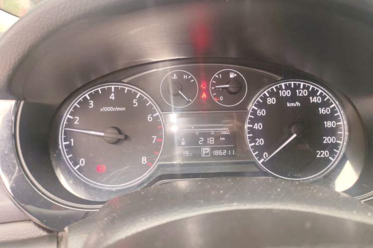 Used Nissan Tiida 2011 1.6L CVT Smart Version Instrument Cluster