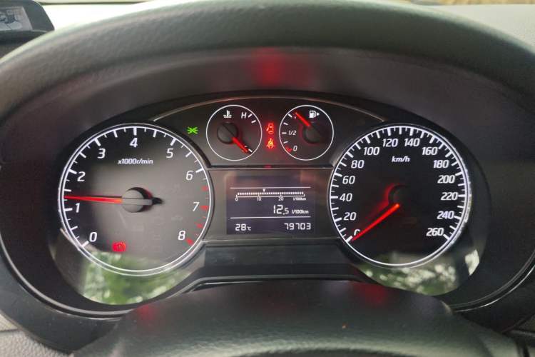 Used Nissan Tiida 2011 1.6T Manual Xuan Dong Edition Instrument Cluster