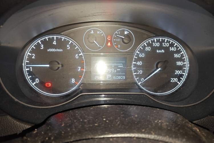 Used Nissan Tiida 2011 1.6L CVT Luxury Edition Instrument Cluster