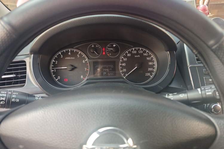Used Nissan Tiida 2011 1.6L CVT Comfort Model Instrument Cluster