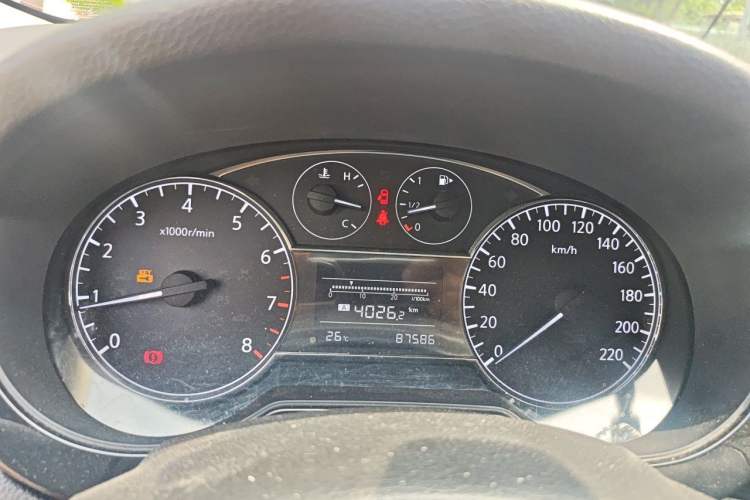 Used Nissan Tiida 2011 1.6L Manual Smart Version Instrument Cluster