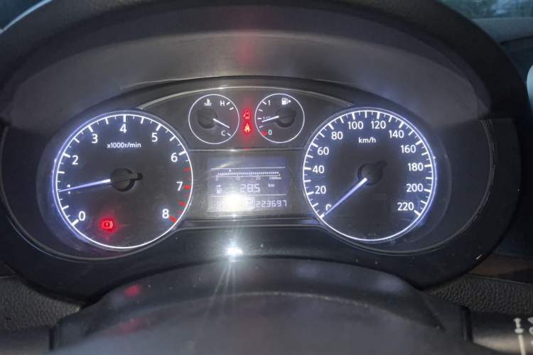 Used Nissan Tiida 2011 1.6L CVT Smart Version Instrument Cluster