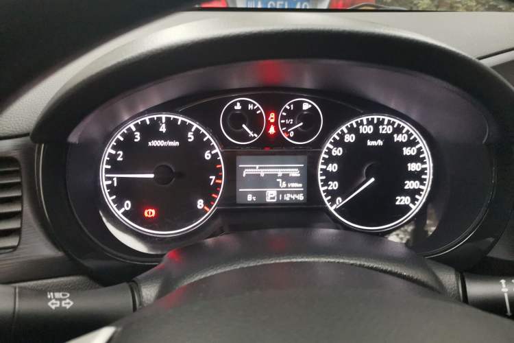 Used Nissan Tiida 2011 1.6L CVT Smart Version Instrument Cluster