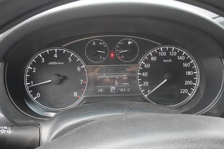 Used Nissan Tiida 2011 1.6L CVT Comfort Model Instrument Cluster
