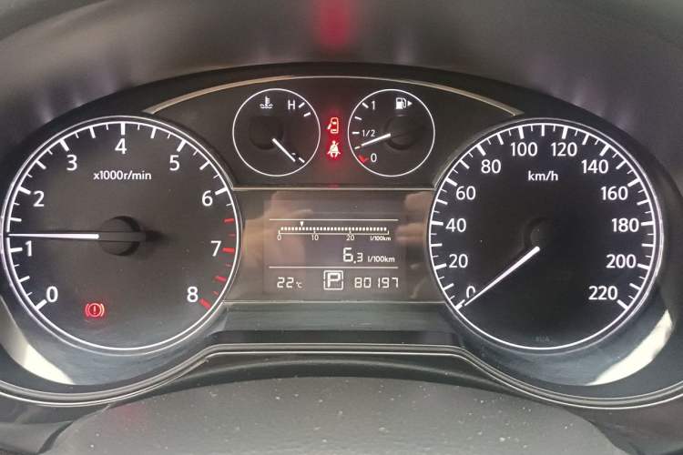 Used Nissan Tiida 2011 1.6L CVT Smart Version Instrument Cluster