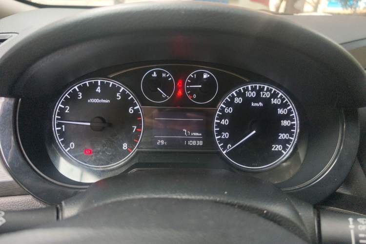 Used Nissan Tiida 2011 1.6L Manual Comfort Edition Instrument Cluster
