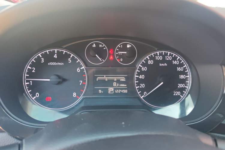 Used Nissan Tiida 2011 1.6L CVT Smart Version Instrument Cluster