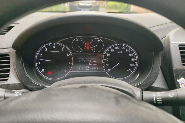 Used Nissan Tiida 2011 1.6L CVT Comfort Model Instrument Cluster