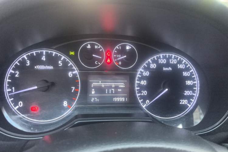 Used Nissan Tiida 2011 1.6L Manual Smart Version Instrument Cluster