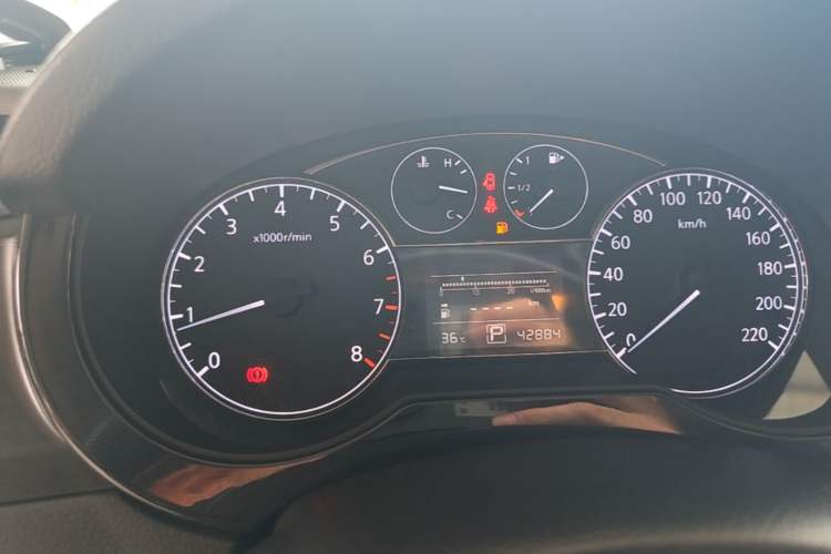 Used Nissan Tiida 2011 1.6L CVT Smart Version Instrument Cluster
