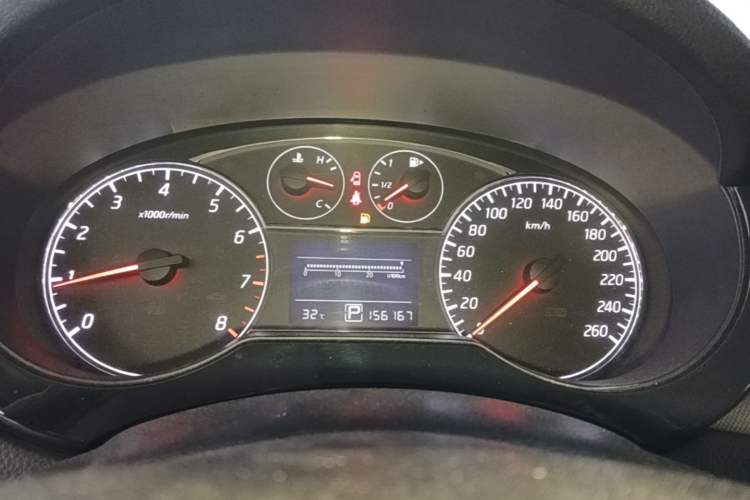 Used Nissan Tiida 2011 1.6T M-CVT Dynamic Edition Instrument Cluster